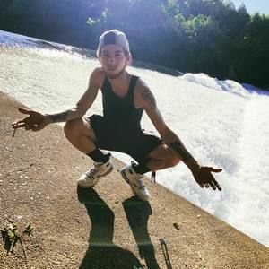 Meet your Posher, Steven